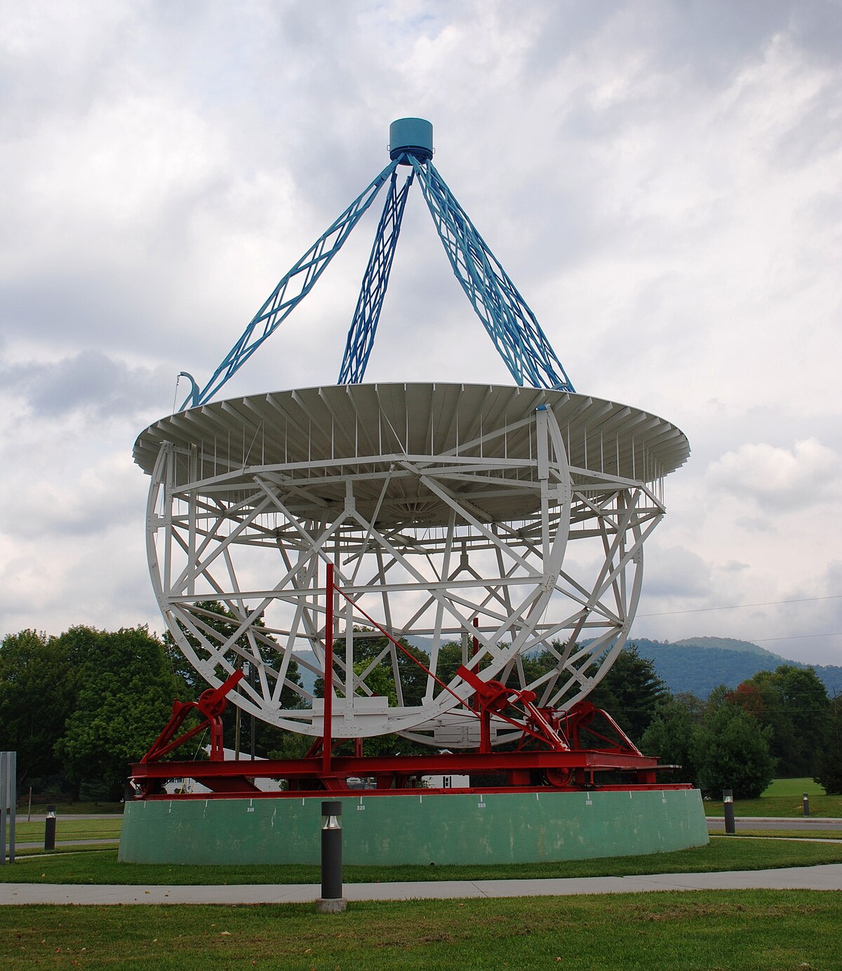 Reber Radio Telescope - Wikipedia