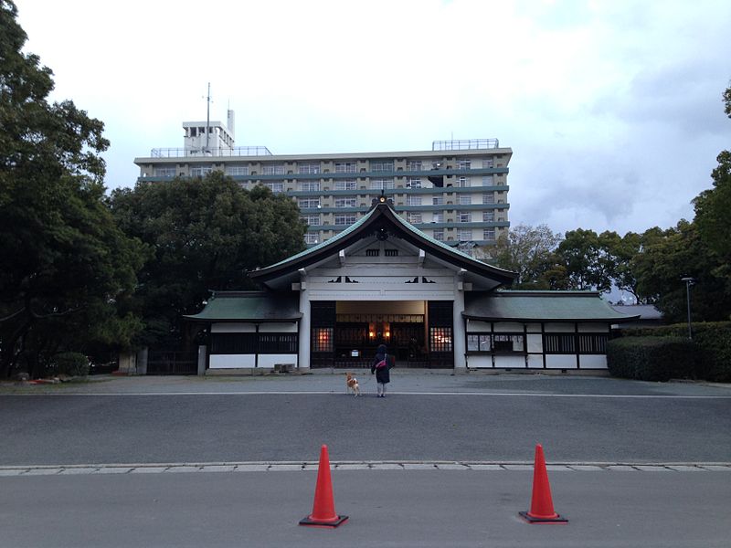 File:Hama Shrine of Hakozaki Shrine in the morning 20150101.JPG