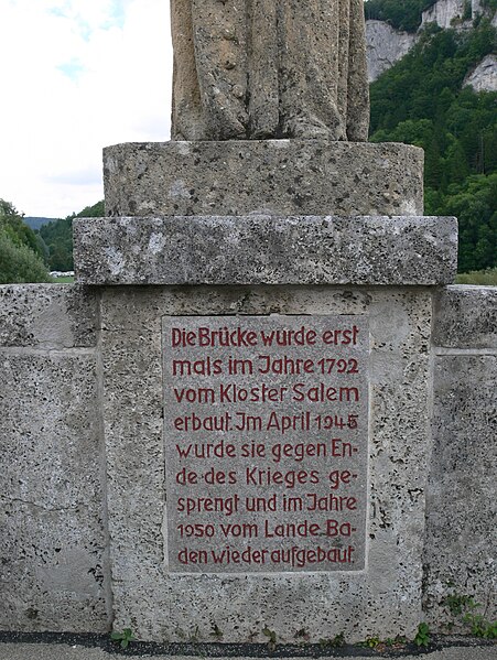 File:Hausen im Tal Brücke Inschrift.jpg