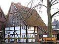 Petite maison à pans de bois (bâtiment scolaire historique)