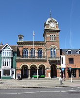 Hungerford- the Town Hall (geograph 5440456).jpg