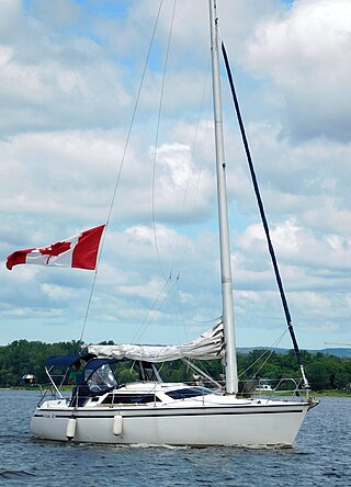 <span class="mw-page-title-main">Hunter 32 Vision</span> Sailboat class