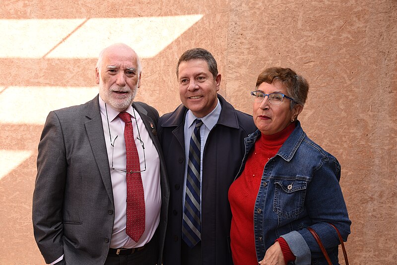 File:Inauguración del Centro de Interpretación de los Pecados y Danzantes de Camuñas (49501137941).jpg