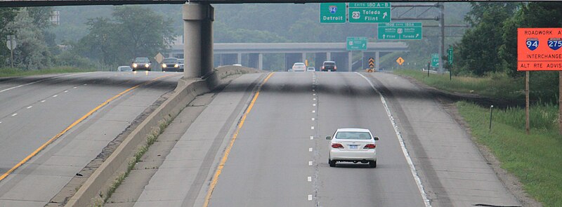 File:Interstate 94 & U.S. 23 interchange.JPG