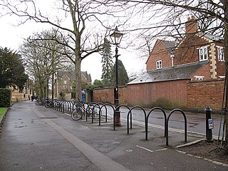<span class="mw-page-title-main">Jowett Walk</span> Road in central Oxford, England