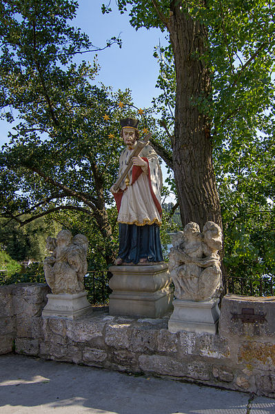 File:Kallmuenz Nepomukstatue Steinerne Bruecke.jpg