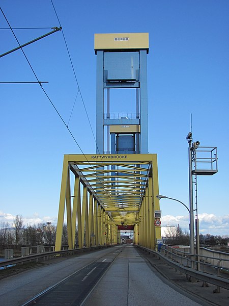 File:Kattwykbrücke Hamburg 5.jpg