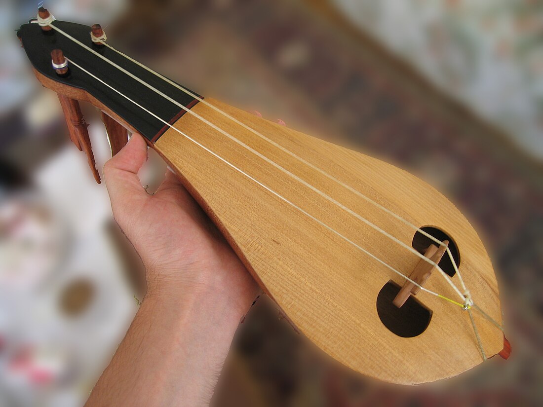 Classical kemençe