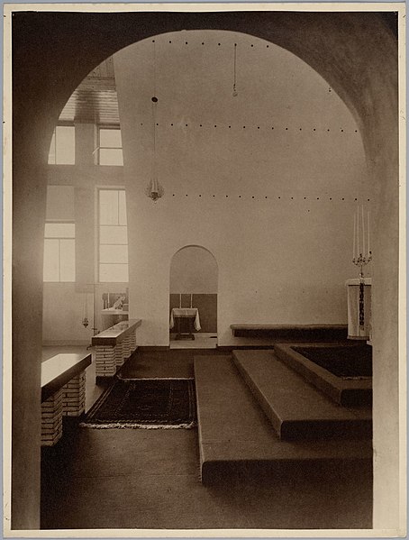 File:Kerk Vrije Katholieke Gemeente - Church (4441064410).jpg