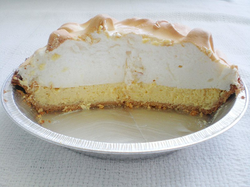 The lemon meringue cake - Stella's Kitchen