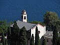 Kirche Santa Maria Assunta in San Siro am Ufer des Comer Sees gelegen.