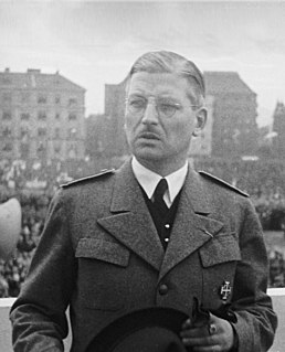 <span class="mw-page-title-main">Kurt Schuschnigg</span> Chancellor of Austria from 1934 to 1938