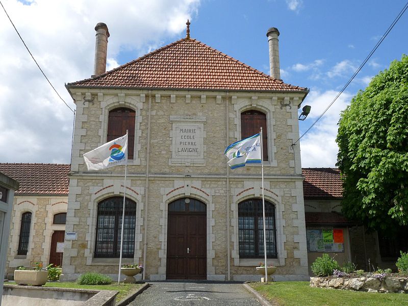 File:Labarde17 mairie.JPG