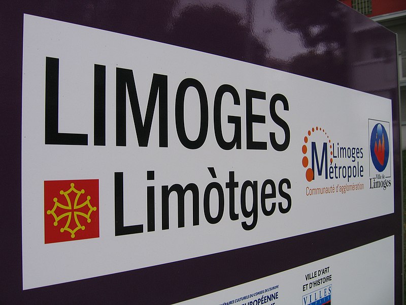 File:Limoges - Limòtges.jpg