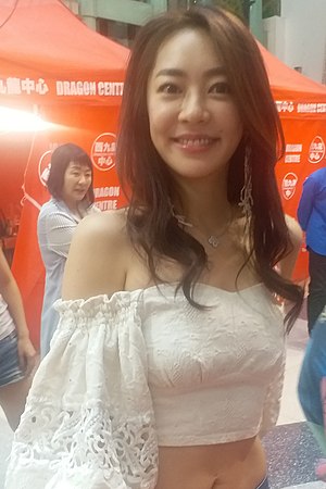 松岡李那