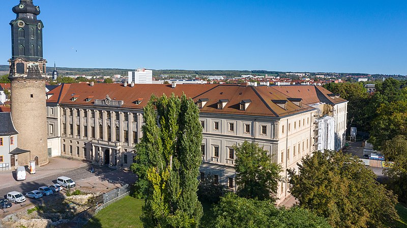 File:Luftbild Weimarer Stadtschloss-0044.jpg