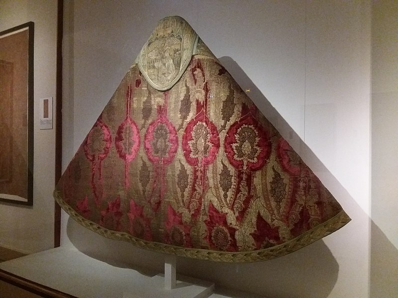 File:Lyon 2e - Musée des Tissus et des Arts décoratifs, chape ou pluvial, 15e siècle, MT 22965.jpg