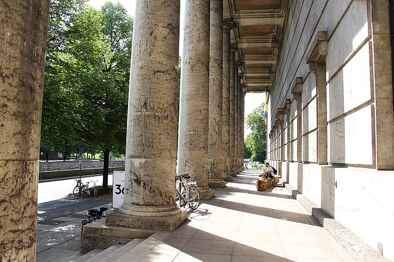 File:München - Haus der Kunst (3).jpg