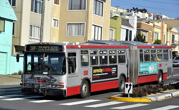 Muni #6413, articulated AN460 (2015)