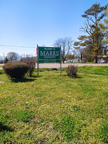 File:Marks Welcome Sign.jpg