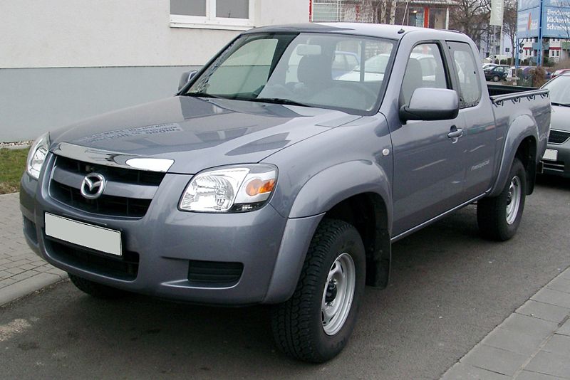 Mazda BT-50 800px-Mazda_BT-50_front_20080103