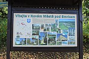 Čeština: Informační tabule u železniční stanice v Novém Městě pod Smrkem.