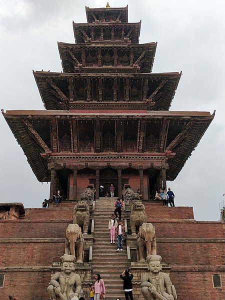 File:Nyatapola in Bhaktapur Durbar Square.jpg