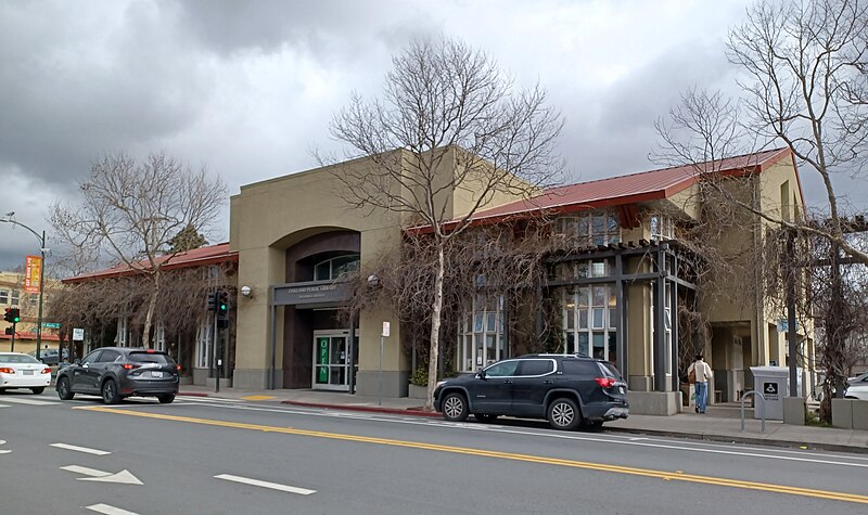 File:Oakland Public Library - Rockridge branch.jpg