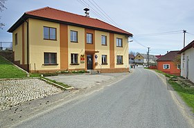 Obecní úřad a pošta, Těmice, okres Pelhřimov.jpg