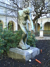 L'Ombre ou Adam (1902) par Auguste Rodin (1840-1917), musée des beaux-arts de Lyon, France.