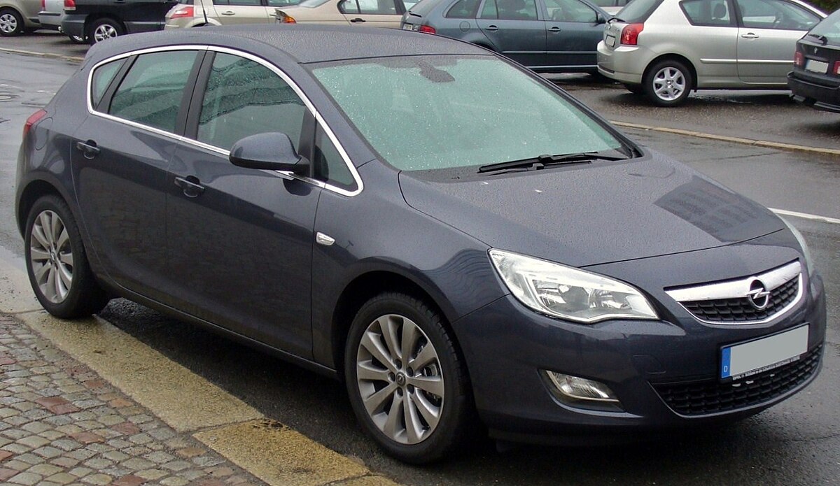 File:Opel Astra L 1X7A0337.jpg - Wikipedia