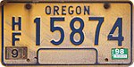 Oregon, 1998 yildagi og'ir yuklangan litsenziya plitasi - Short Numbers.jpg