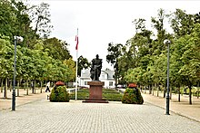 Park miejski w Mławie.jpg