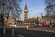 Parliament Square 1980.jpg