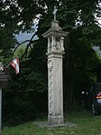 Pest pillar with pietá