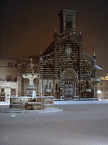 Piazza Duomo innevata nel febbraio 2012