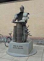 Standbeeld van rector Piet De Somer in Leuven