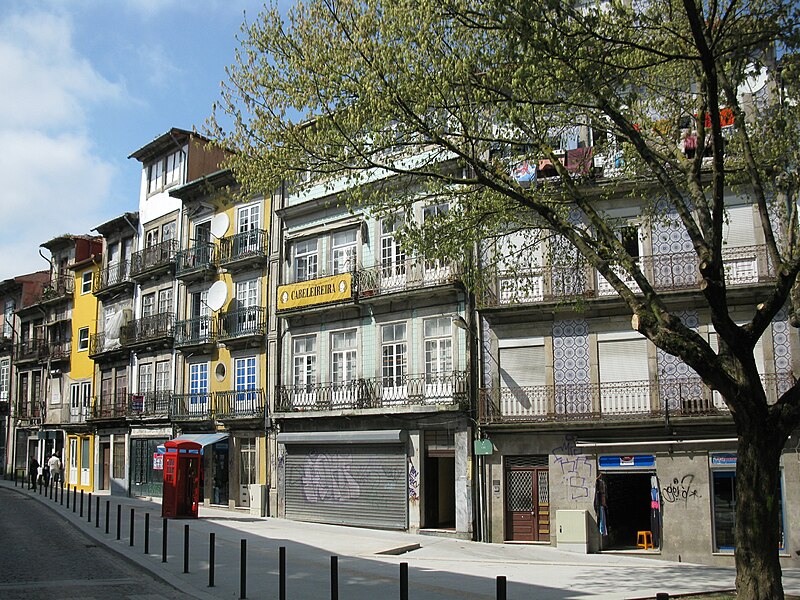 File:Porto, Rua Chã.jpg