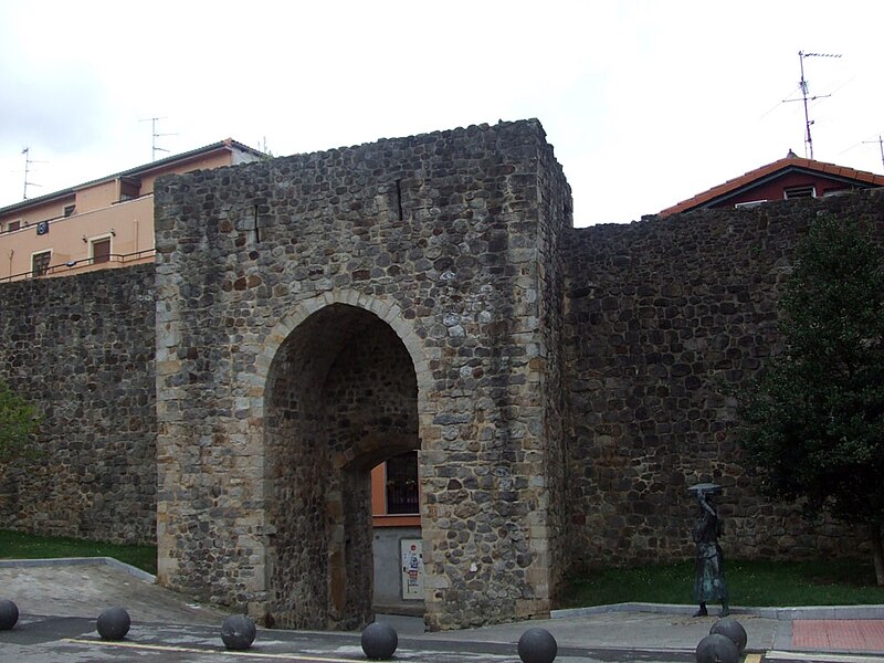 File:Puerta de San Juan (cara exterior).jpg