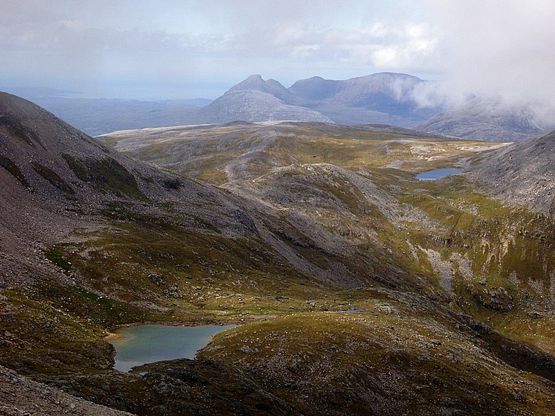 File:Quinag (7358766960).jpg