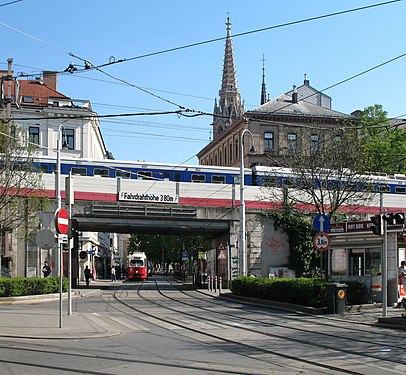 Railway bridge over Radetzkyplatz, Vienna