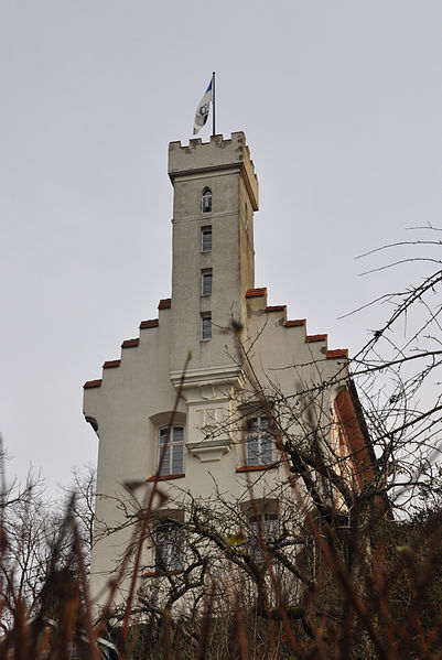 File:Ravensburg Veitsburg Fassade.jpg