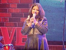Rekha Bhardwaj pentas di Alive India in Concert (Musim 2) di Phoenix Marketcity, Bangalore pada 1 Februari 2014