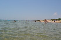 L'acqua e la spiaggia di Santa Maria del Focallo, Bandiera Blu.