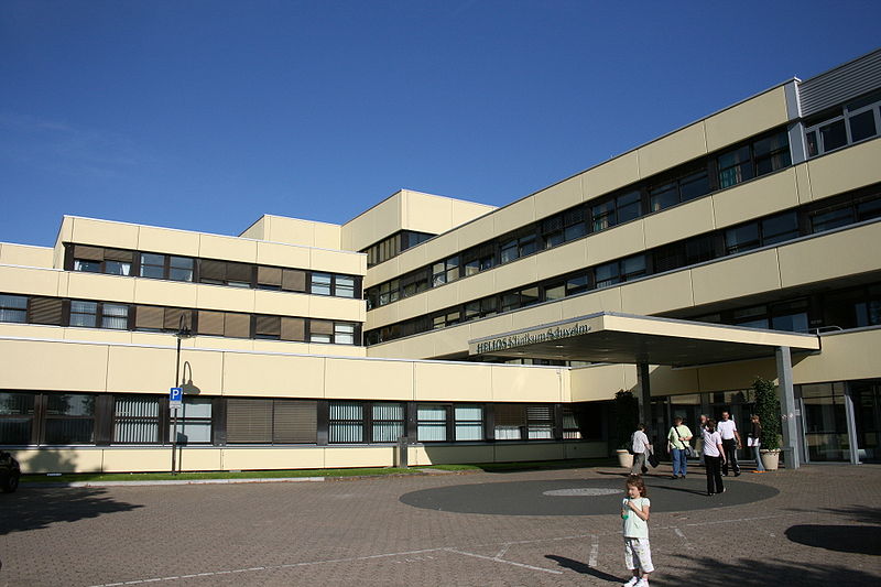 File:Schwelm - Martfeld - Helios Klinikum 07 ies.jpg