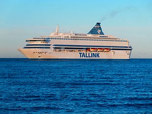 M/S Silja Europa lämnar Tallinn den 16 december 2016.