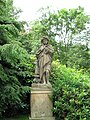 Čeština: Socha ve Skalníkovo sadech, Karlovy Vary. English: Unknown statue in Skalník Park, Karlovy Vary, Czech Republic.