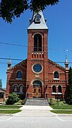 St. Mary's Roman Catholic Church in Collingwood, Ontario. Thanks TonyBallioni for uploading it to Commons for me.