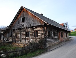 Oud huis in Straža