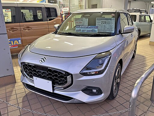 Suzuki SWIFT HYBRID MZ (5AA-ZCEDS) front